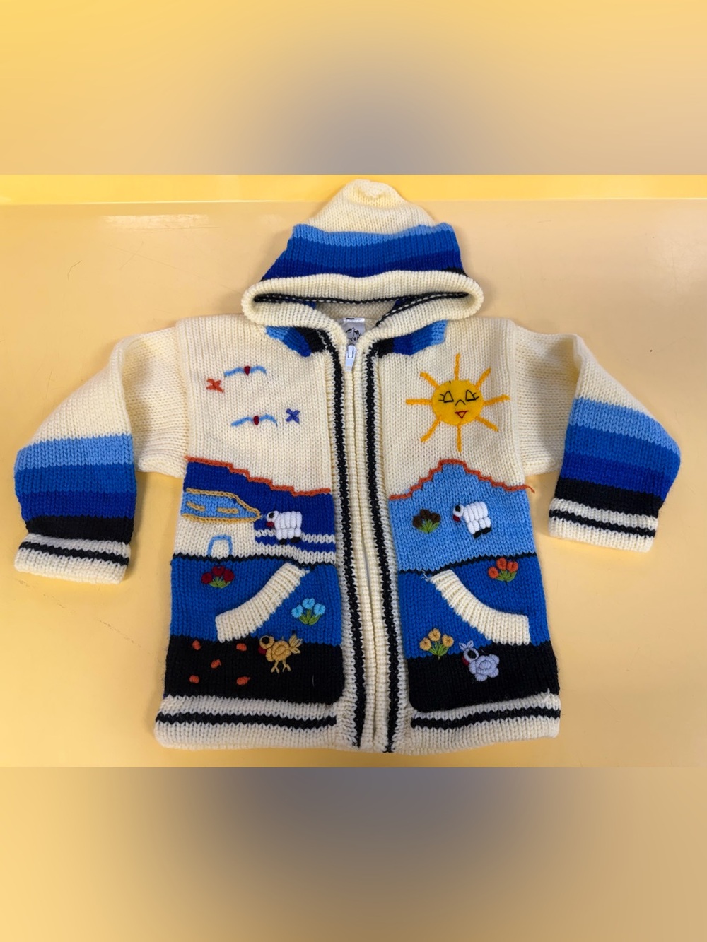 Handmade Peruvian Wool Blend Arpillera HoodedSweaterToddler Size 2 FarmScene Zip